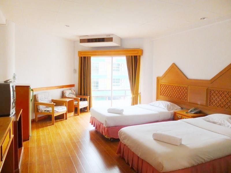 Skaw Beach Hotel Pattaja Kültér fotó