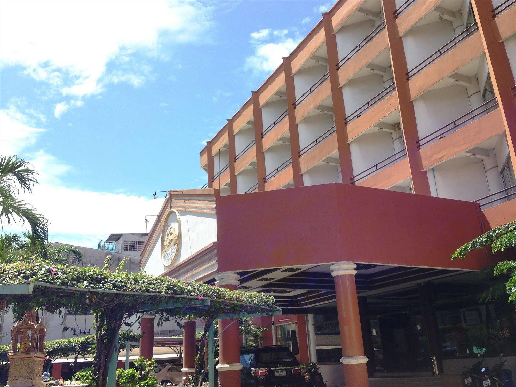 Skaw Beach Hotel Pattaja Kültér fotó