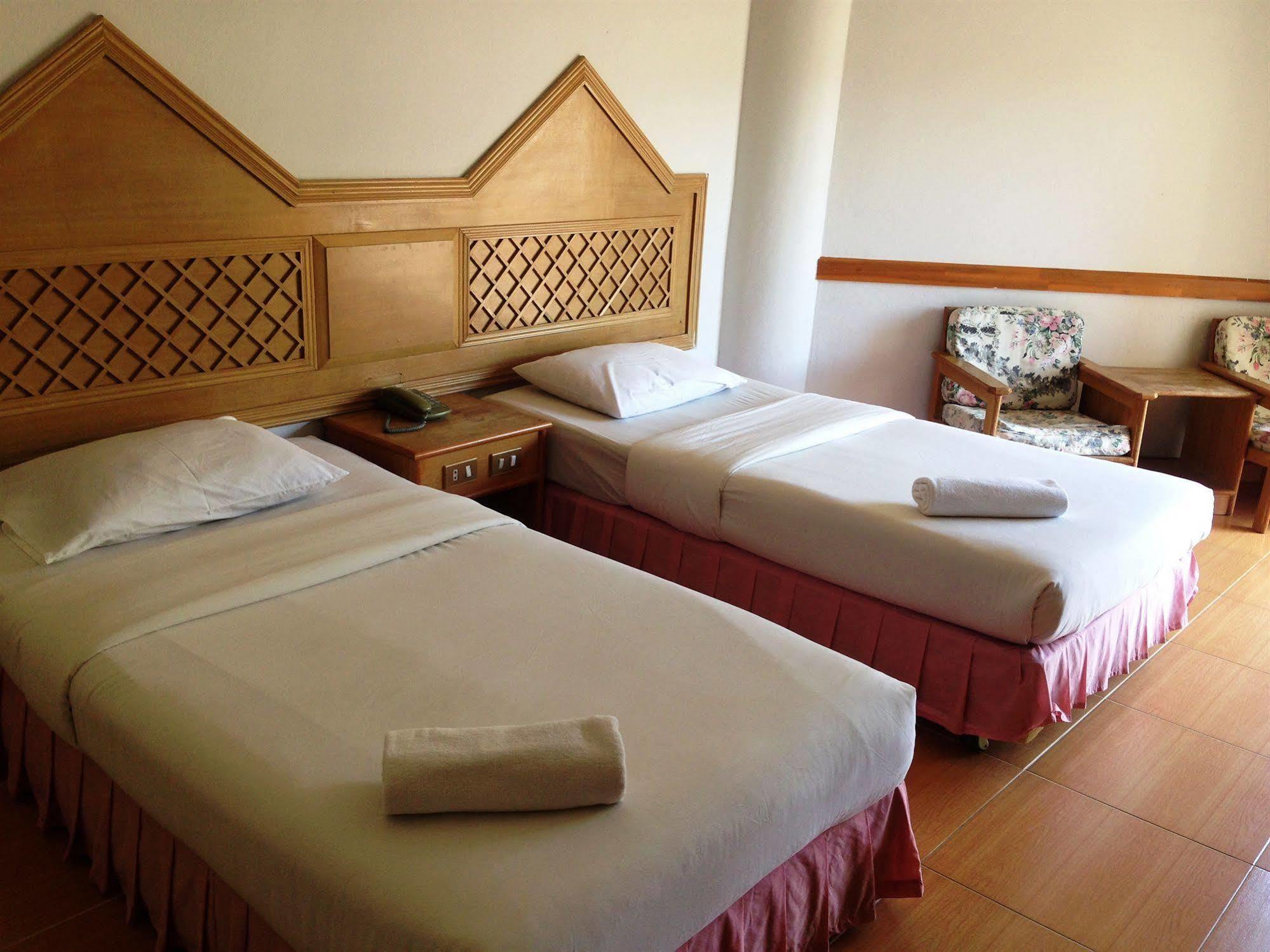 Skaw Beach Hotel Pattaja Kültér fotó