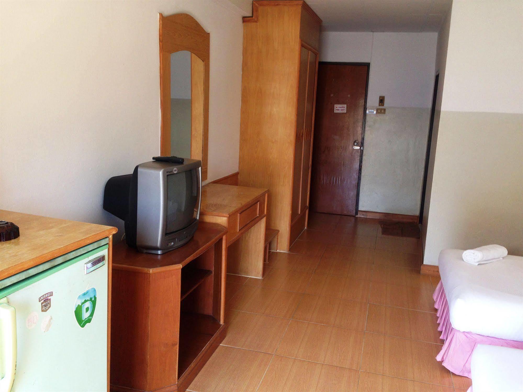 Skaw Beach Hotel Pattaja Kültér fotó